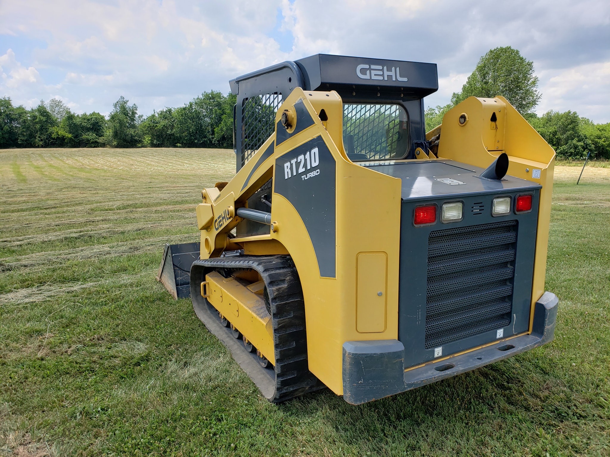 EquipLink Attachments Construction and Industrial Equipment Tennessee